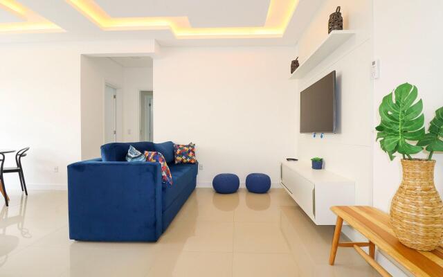 Excelente dois dormitórios a 250m mar - ZB01H