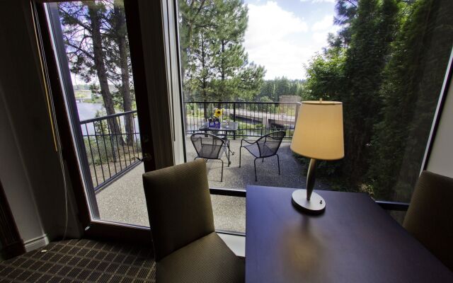 Pine Ridge Inn