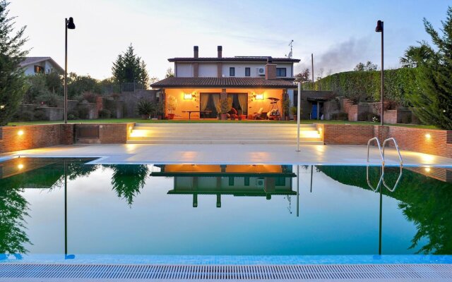 Villa Maria Teresa
