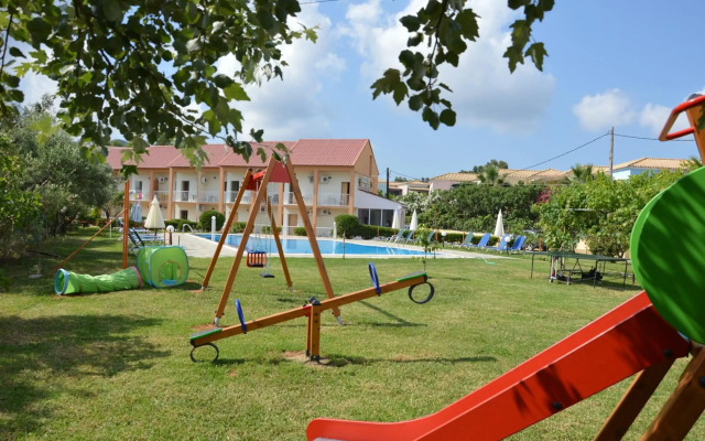 Aggelos Family Hotel