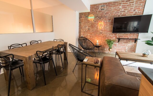 Boutique Lofts in Old Port by Nuage