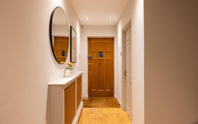 The Wycombe House - Inviting 5bdr House With Garden
