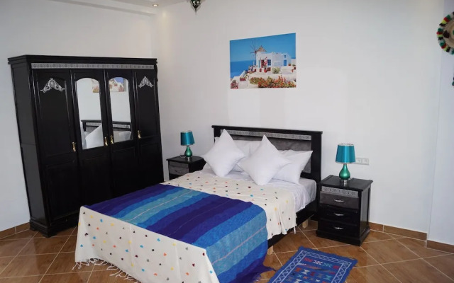 Tanjitan Hospitalite