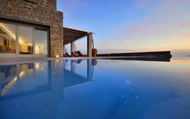 Mykonos Rocks Luxury Villas