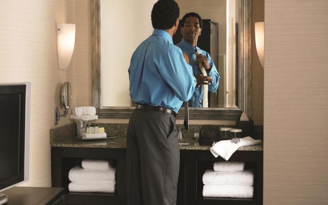 Embassy Suites Hotel Des Moines Downtown