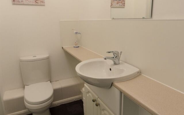 Annandale Apartment