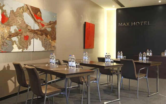 Max Hotel Livorno
