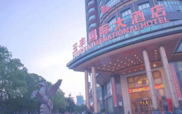 Yufeng International Hotel