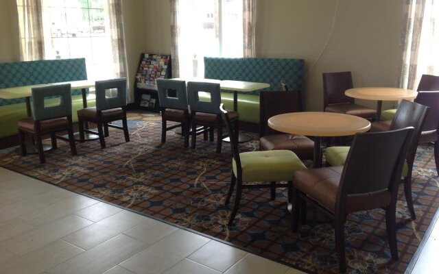 Executive Inn and Suites Jefferson