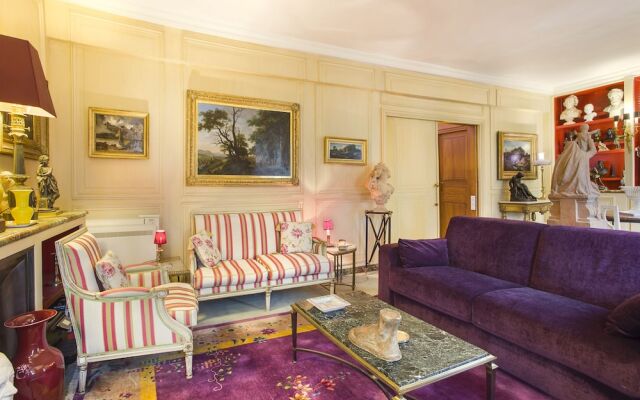Designer Stay - Champs Elysées