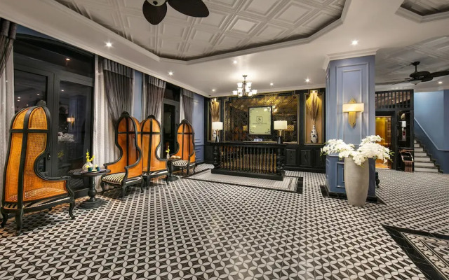 The Secret HaLong Hotel