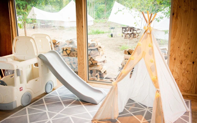Yoichi Vineyard Glamping