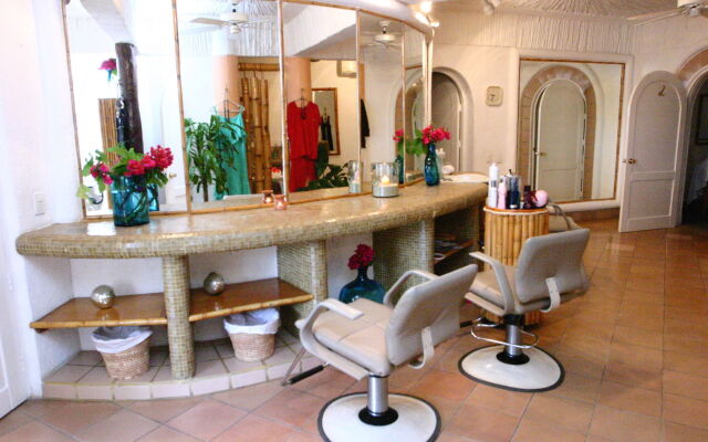 Club Cascadas De Baja