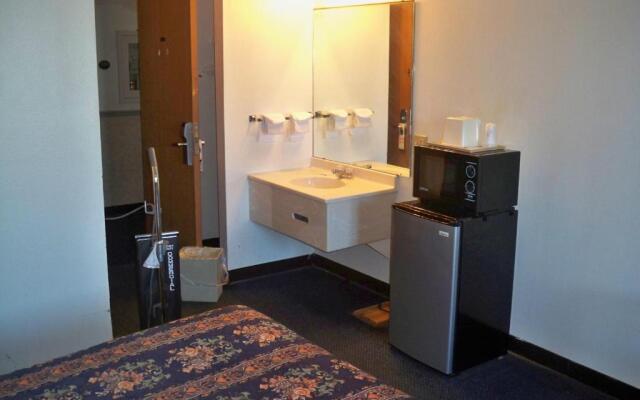 Economy Inn Wentzville