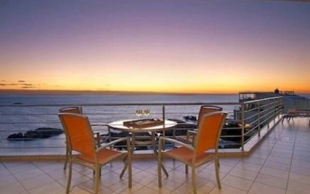 Camps Bay Terrace Penthouse