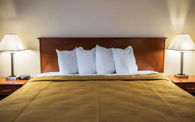 Baymont by Wyndham Youngstown