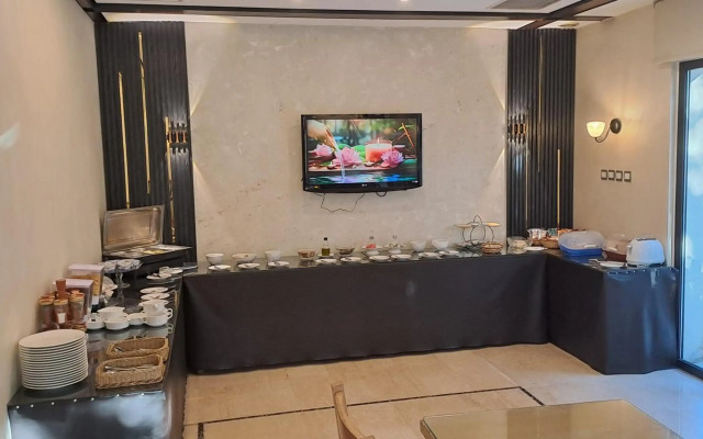 Jabal Amman Hotel (Heritage House)