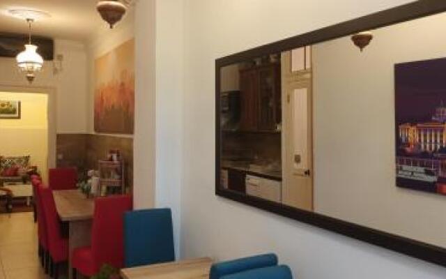 Authentic Belgrade Centre - Apartment Republica