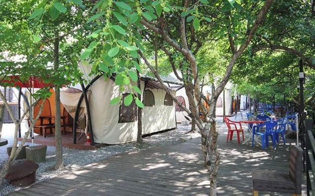 Hongcheon Coco Vivaldi Glamping Caravan