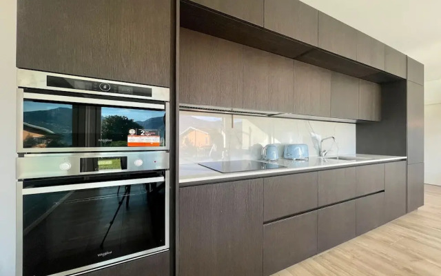 Modern House Apartment 1