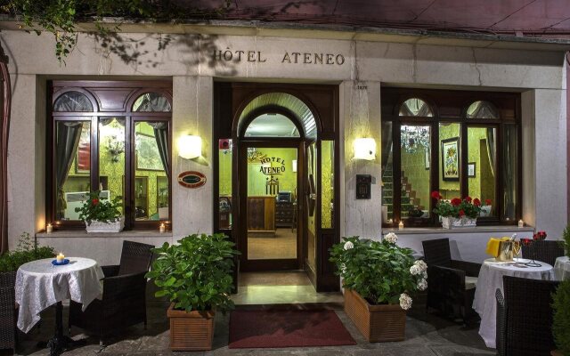 Hotel Ateneo