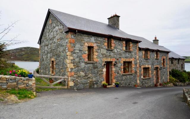 Cottage 108 - Cleggan