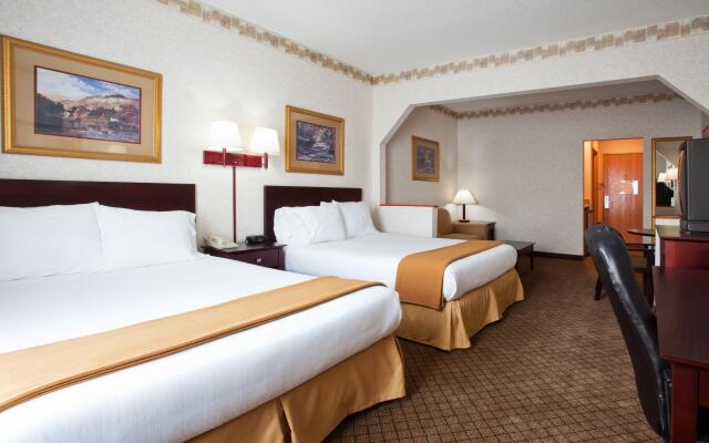 Holiday Inn Express & Suites Hiawassee by IHG