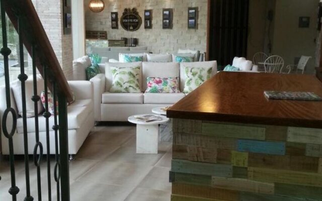 MON Hotel Boutique