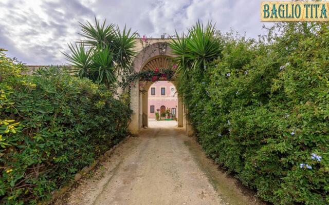 Baglio Tita - Bed  Breakfast