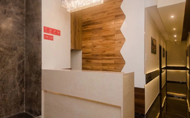 Hotel Universal Garden by OYO Rooms