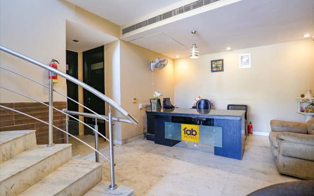 Capital O 605 Hotel Camria