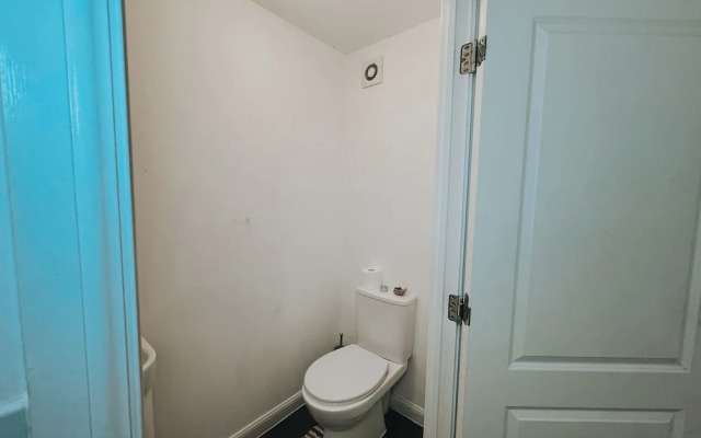 Cozy Windmill House in Smethwick