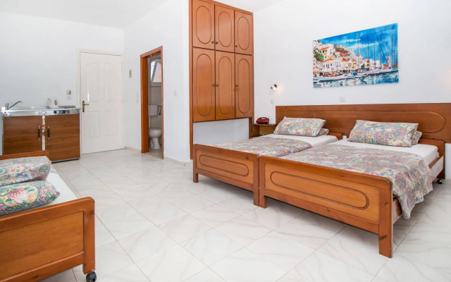 Mike's House Hotel