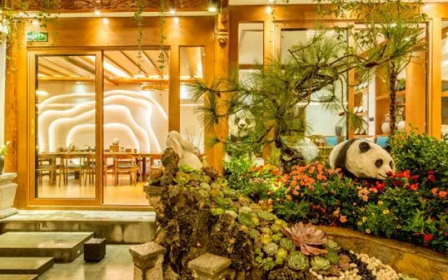 LiJiang Shiningland Resort Hotel（Lijiang Old Town）