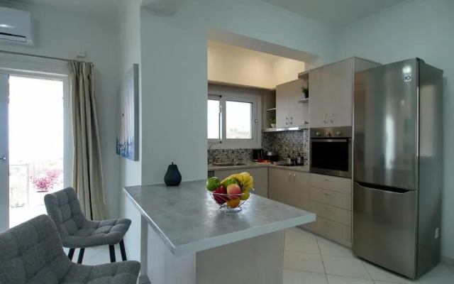Villa Nikos in Megala Chorafia