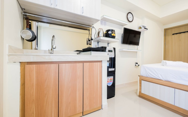 Cozy Living And Comfortable Studio Room At Meikarta Apartment