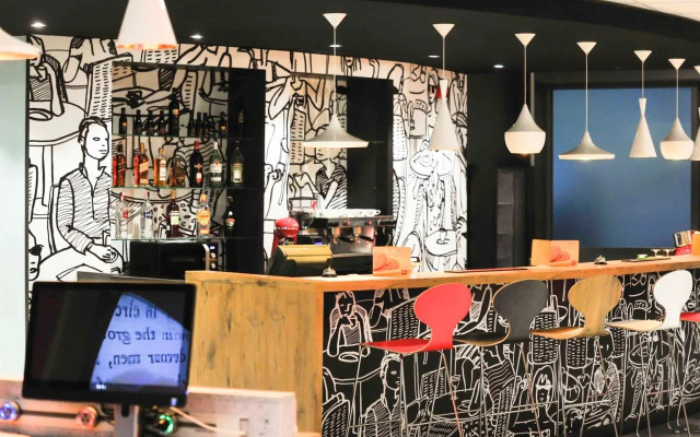 Отель Skopje City Center 