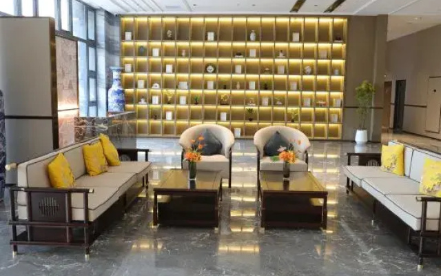 Songjin Grand Hotel (Xuchang East High-Speed Railway Station Store)