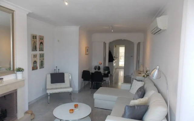 Fabulous Apartment Near Puerto Banus