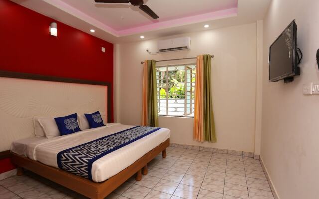 OYO 9651 Hotel Anugraha Inn