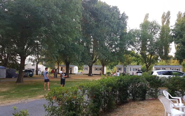 Camping La Cle Des Champs