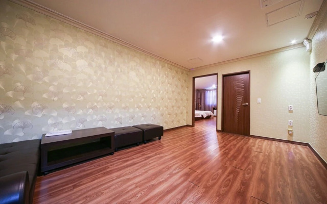 Miryang Tourist Hotel