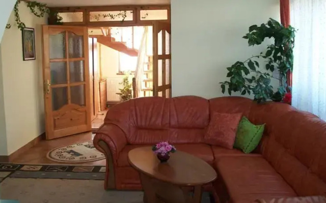 Bucovina Hills Guesthouse