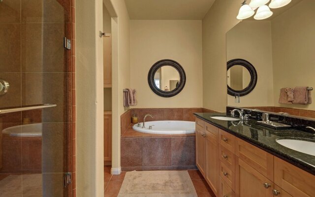 Barefoot Villa Mountain Views & Luxury Spa Access