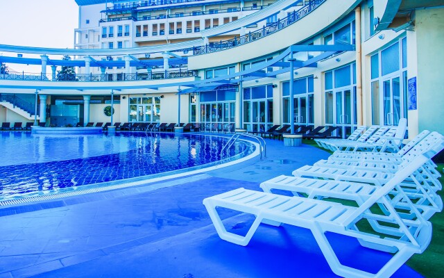 AZIMUT Health Akvamarin