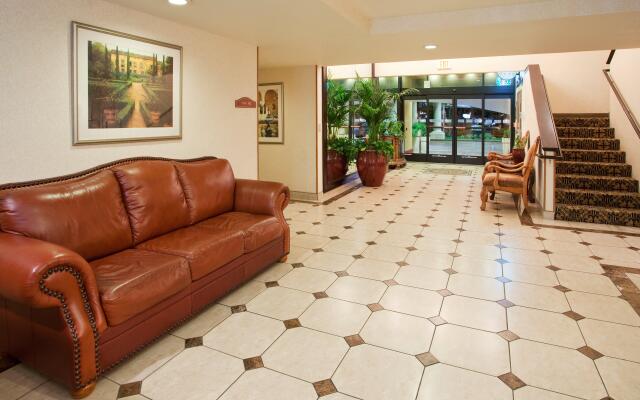 Holiday Inn Rancho Cordova by IHG