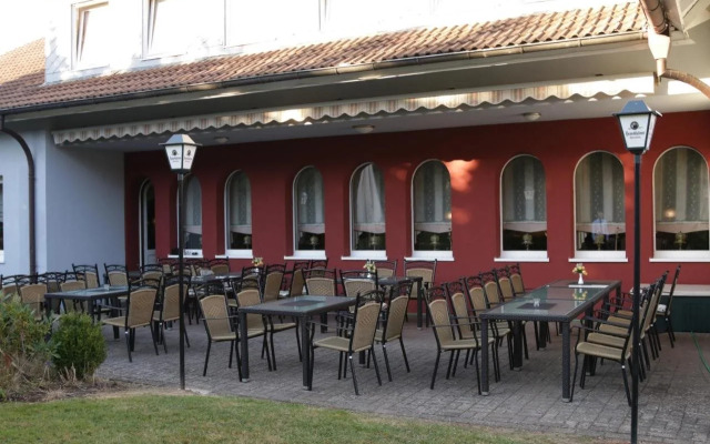 Hotel Ristorante Herbstein