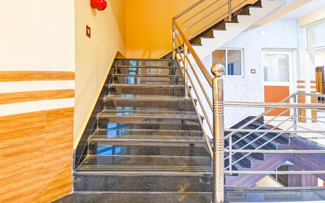 Super Hotel O Maa Bhubaneswari Hotel
