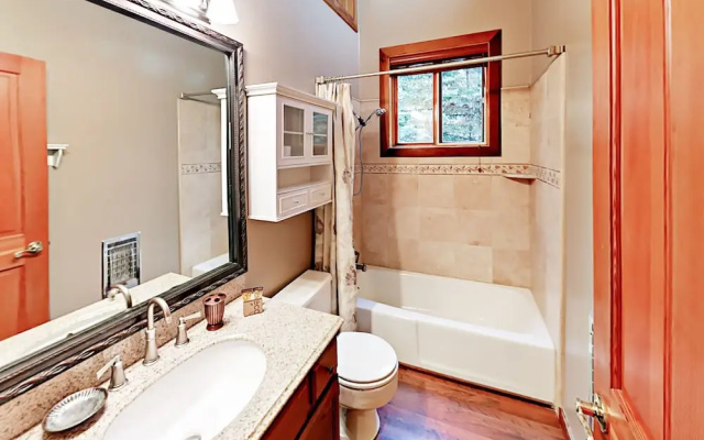 Kitzbuhel - 3 Br Home