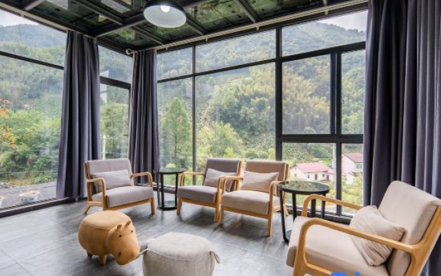 Inpool Lodge